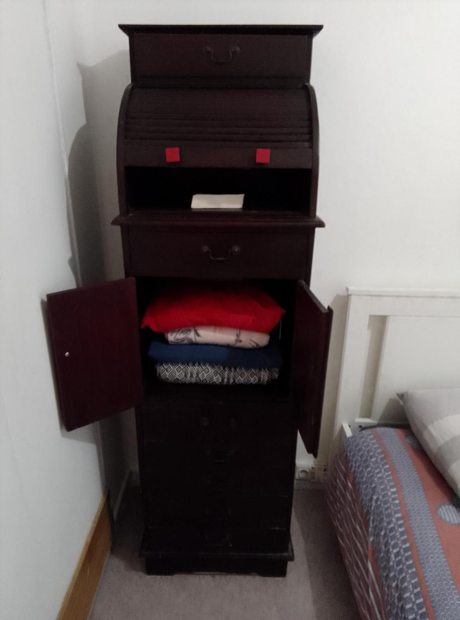 Guesthouse Familial Pour 2,3,4 Personnes De 44M2- Accessible Handic -Rez De Chaussee-Vues Sur Rue Et Patio Prive - Sejour, Chambre Separee-Cuisine,Salle De Bain,Lit Double Et Canape-Lit 2Pers-Entree De La Rue Berzelius-5 Minutes Du Metro Brochant-Lig 巴黎 外观 照片