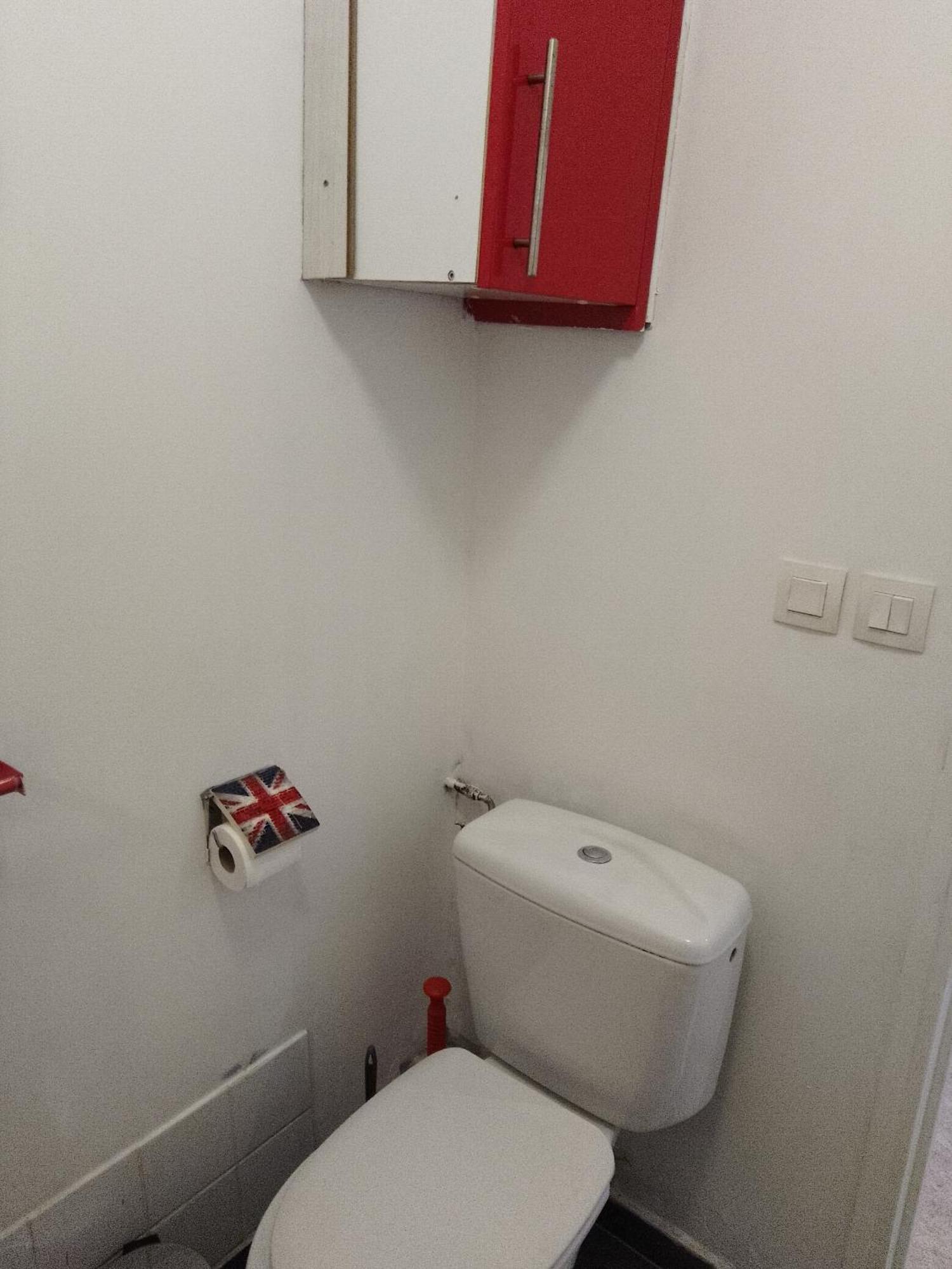 Guesthouse Familial Pour 2,3,4 Personnes De 44M2- Accessible Handic -Rez De Chaussee-Vues Sur Rue Et Patio Prive - Sejour, Chambre Separee-Cuisine,Salle De Bain,Lit Double Et Canape-Lit 2Pers-Entree De La Rue Berzelius-5 Minutes Du Metro Brochant-Lig 巴黎 外观 照片